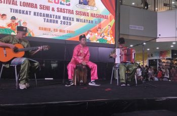Debut Gemilang! Grup Ansambel SMP Kartini 1 Batam Tampil Memukau di FLS3N Kecamatan Sekupang