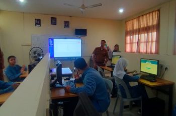 Kabid SMP Monitoring Gladi TKA di SMP Kartini 1 Batam, Kepala Sekolah Apresiasi Dukungan Dinas